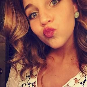 Meet your Posher, Mackenzie